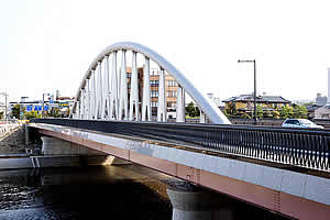 都市ルネッサンス石川・都心軸整備事業（鳴和三日市線）